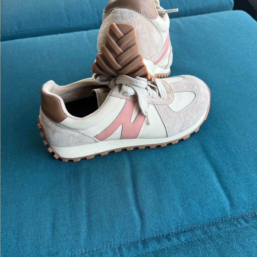 Casual Women's Beige & Pink Retro Runner Sneakers Dr .Scholls size 9 - Picture 6 of 11